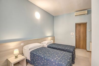 Nuova Monaco Hotel Rom